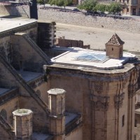 Tortosa - výhled z hradu Zuda na katedrálu Santa Maria - odfláknutá věžíčka :-)